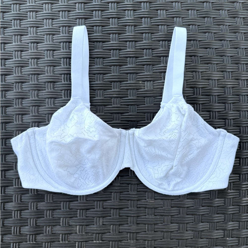 Wacoal White Lace Underwire Bra, 40D